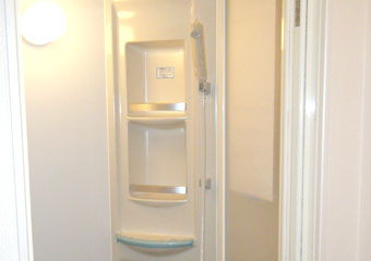 福岡ゲストハウス リトルアジア小倉 女性専用シャワールームの写真